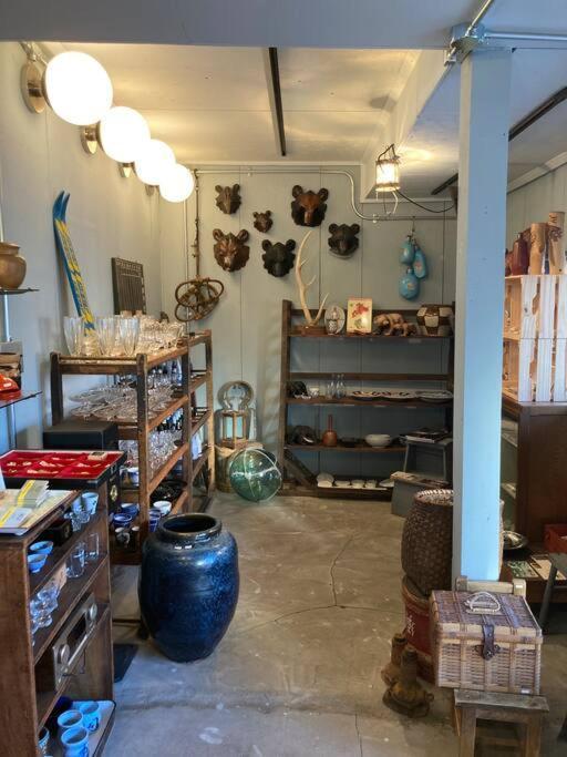 宿泊×編集事務所×土産物店「あさひかわ編集室」 Asahikawa Extérieur photo